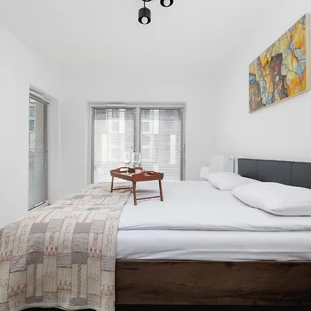 Lokum Salsa With Balcony & Parking Cracow By Renters * Cracóvia