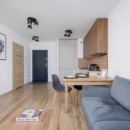 Lokum Salsa With Balcony & Parking Cracow By Renters Kraków