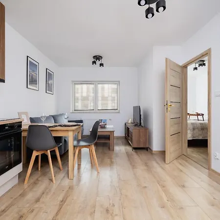 Lokum Salsa With Balcony & Parking Cracow By Renters Hotel *